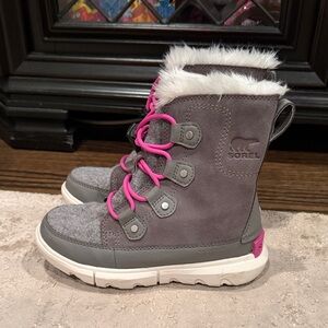 Sorel Kids' Gray and Pink Snow Boots